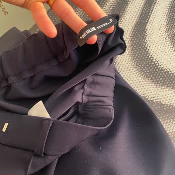 İki Kez Giyilen Pantolonun Tüylenmesi Ve Kumaşının Bozulması Hayal Kırıklığı Yarattı