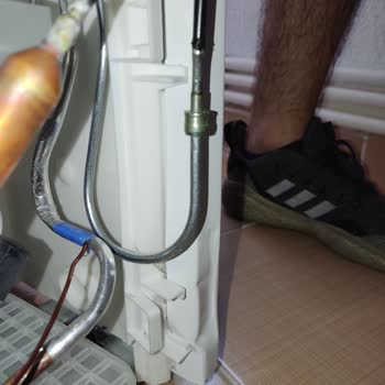 Teslimatta Hasarlı Buzdolabı Ve İlgisiz Servis Deneyimi