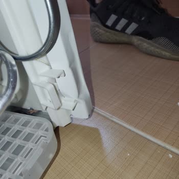 Teslimatta Hasarlı Buzdolabı Ve İlgisiz Servis Deneyimi