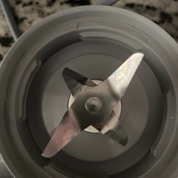 Sinbo Smoothie Blender Bıçak Kısmından Su Sızdırıyor!