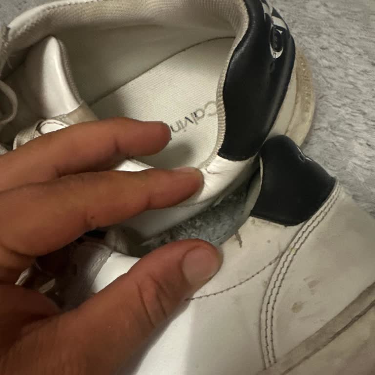 Bir Ayda Deforme Olan Ayakkabı Hayal Kırıklığı Yarattı