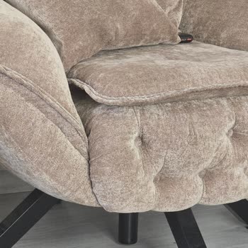 Yeni Alınan Koltuk Takımında Dikiş Ve Parça Sorunları Yaşanıyor