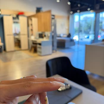 Tırnak İşlemi Sonrası Yaşanan Sorunlar Ve İlgisiz Çalışanlar