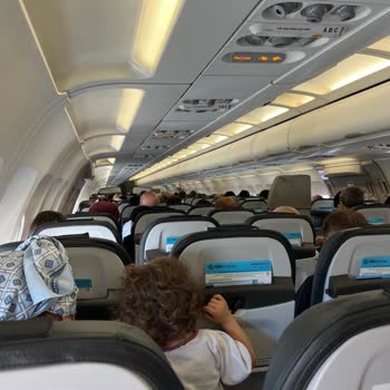 Ajet Uçuşunda Uzun Süre Uçakta Bekletildik Kalkış İzni Verilmedi