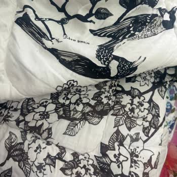 Yorganım Renk Attı, Firma Hatasını Kabul Etmiyor Ve Saygısız Davranıyor