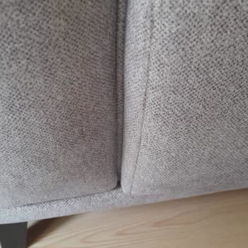 Kusurlu Koltuk Takımı, İlgisiz Mağaza Ve Haksız Kesinti