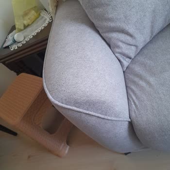 Kusurlu Koltuk Takımı, İlgisiz Mağaza Ve Haksız Kesinti