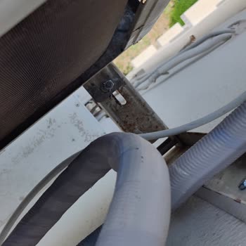 Yetkili Servis Taşıma Hizmetinde Fahiş Ücret Ve Eksik Montaj Mağduriyeti