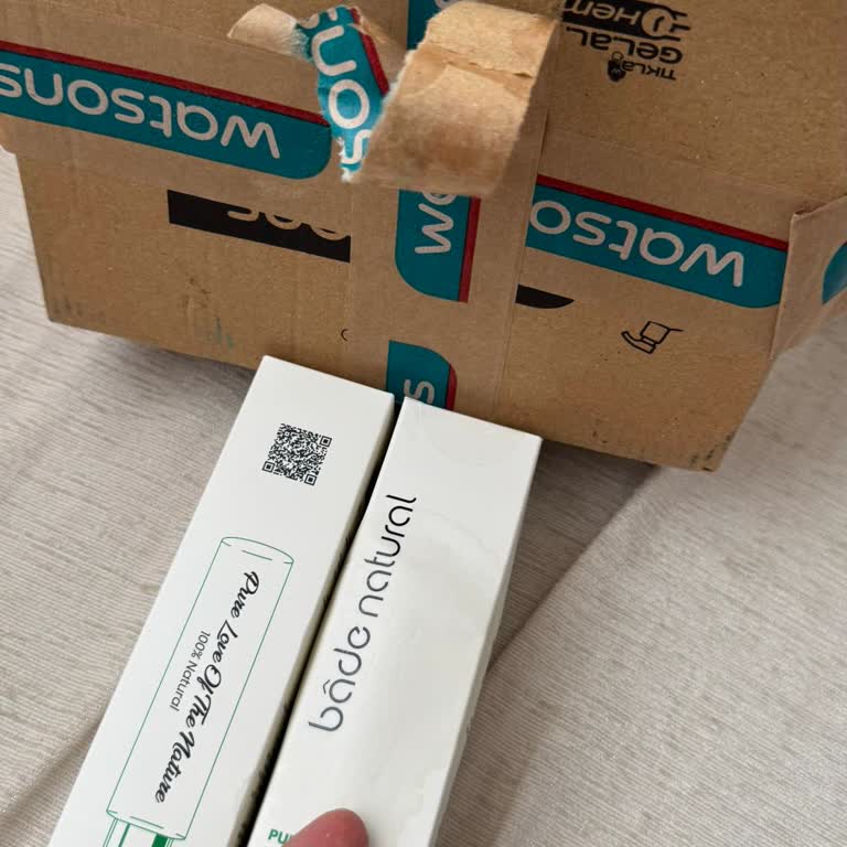 Watsons Online Siparişimde Biberiye Suyu Dökülmüş Ve Kutu Islak Geldi