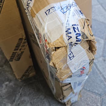 Kırık Dolap Teslimatı Ve İade Sürecinde Yaşanan Sorunlar