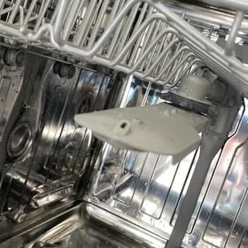 Bir Yıllık Bulaşık Makinemde Sürekli Arıza Ve Hatalı Servis