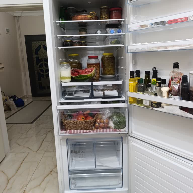 Üst Bölme Soğutmuyor Alt Dondurucu Sürekli Karlanıyor Servis Çözüm Bulmadı