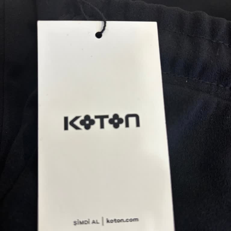 Koton Pantolon Değişim Talebime Sıcak Havada Yaşadığım Rahatsızlık Nedeniyle Çözüm Bulamadım