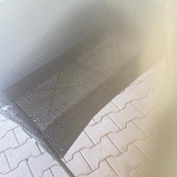 Koçtaş'tan Alınan Bahçe Masası Kısa Sürede Parçalandı, Müşteri Mağdur Oldu