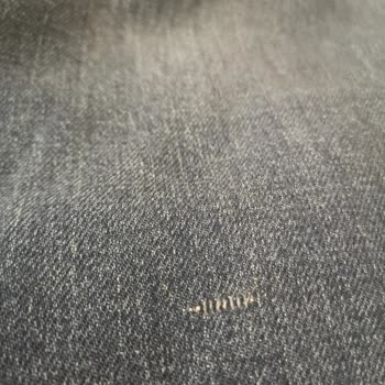 Defolu Jean Ve Kalite Kontrol Eksikliği