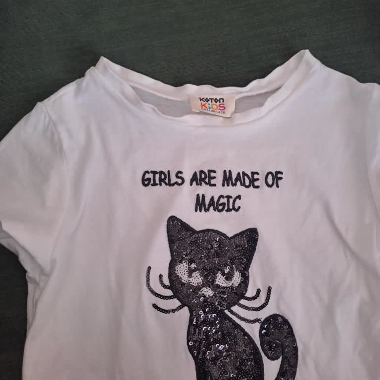 Elde Yıkanan Çocuk Tişörtü Deforme Oldu Param Boşa Gitti