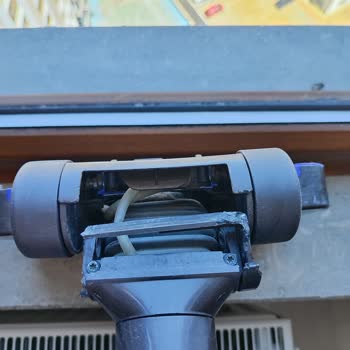 Dyson Süpürge Başlığı Kısa Sürede Kırıldı, Hayal Kırıklığı Yaşadım