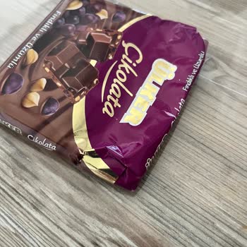 Ülker Çikolata Paketinde Eksik Ve Bozuk Ürün Sorunu