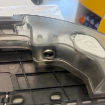 3 Aylık Robot Süpürgede Su Püskürtme Pompası Kırıldı, Yüksek Onarım Ücreti