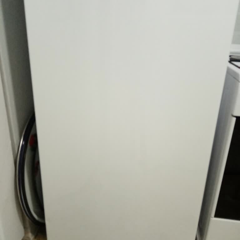 Sık Sık Yaşanan Elektrik Kesintileri Ve Ev Eşyalarına Zarar Endişesi