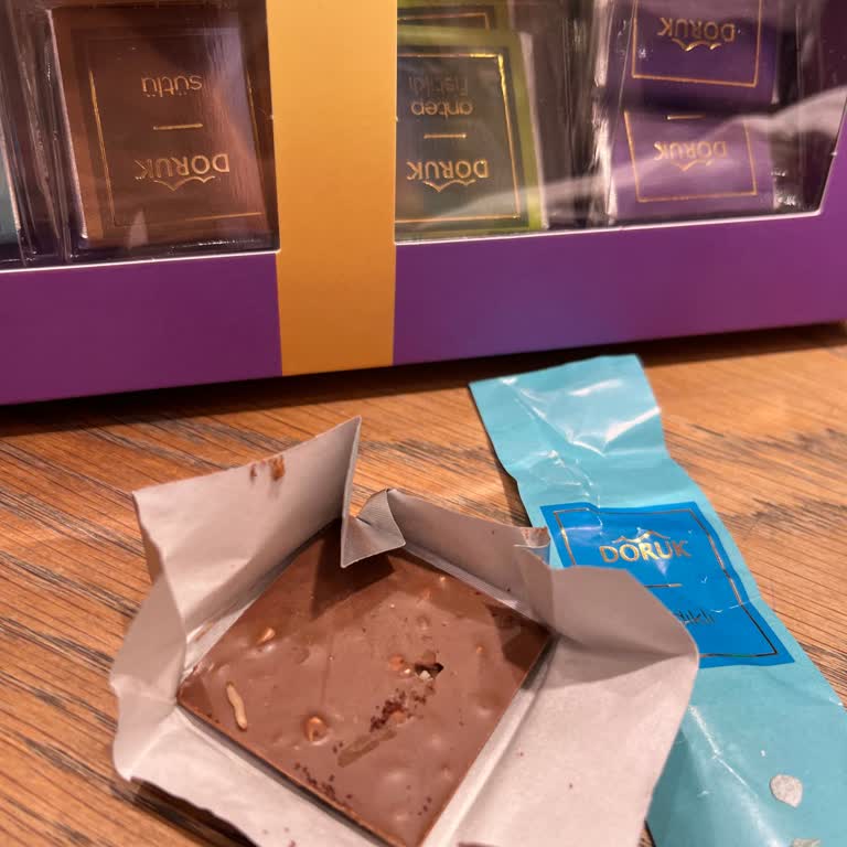 Aldığım Çikolataların Birçoğu Kurtlu Çıktı, Misafirlerime Mahcup Oldum