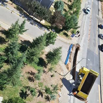 Kazı Çalışması Nedeniyle Araç Girişi Engellendi, Mağduriyet Yaşıyoruz