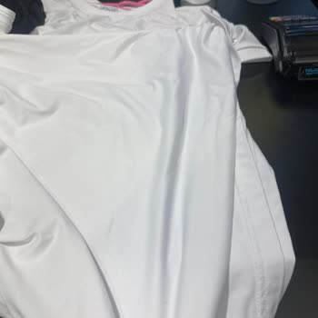 Siyah Eşofman Altı Diğer Ürünlere Ve Telefonuma Boya Bulaştırdı