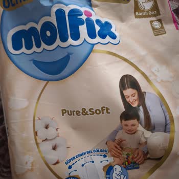 Molfix Bebek Bezinde Yabancı Maddeyle Karşılaşınca Şok Oldum