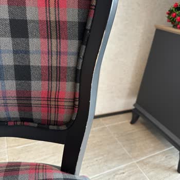 Kelebek Mobilya Sandalyelerinde Boya Atma Sorunu