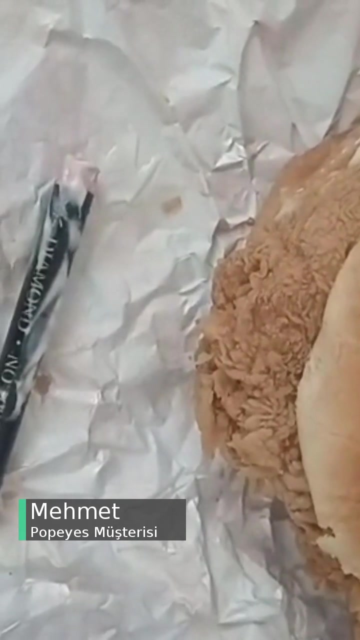 Popeyes Milas Burgerin İçinden Çıkan İğrenç Göz Kalemi! videonun kapak resmi