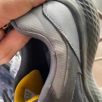 Garanti Süresi Dolmadan Parçalanan Ayakkabıya İade Reddi