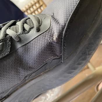 Garanti Süresi Dolmadan Parçalanan Ayakkabıya İade Reddi