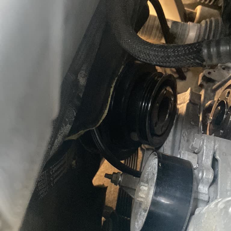 Peugeot 3008 Yeni Araçla Yolda Kaldık İkame Araç Verilmedi Mağdur Edildik