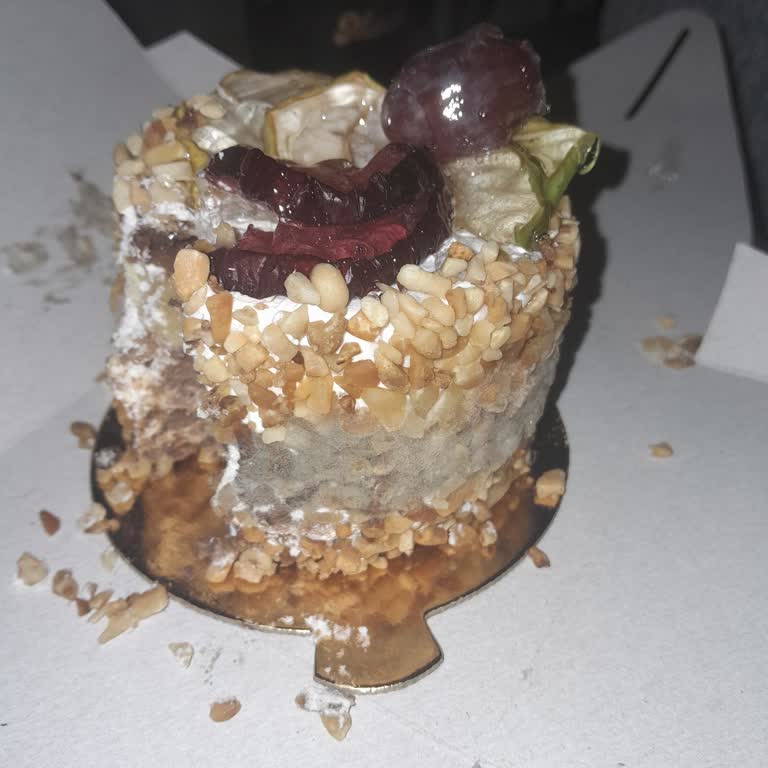 Şit Unlu Mamülleri Pasta Aldık Küflü Çıktı