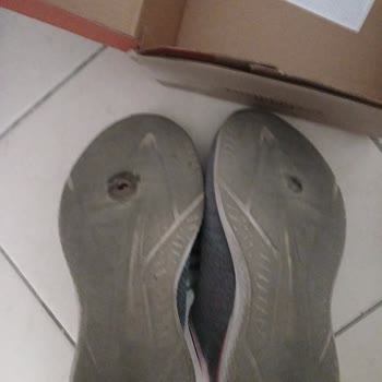 1 Ayda Aynı Yerden Delinen Lumberjack Ayakkabılar Hayal Kırıklığı