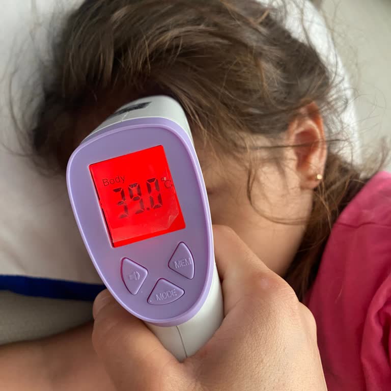 Çocuğuma Yeterli Muayene Ve Tedavi Yapılmadan Serum Takıldı