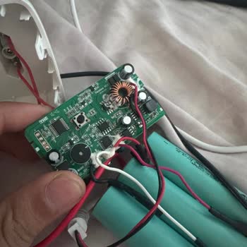 Teşhir Ürünü UPS Cihazında Güvenlik Riski Ve Sorumsuzluk