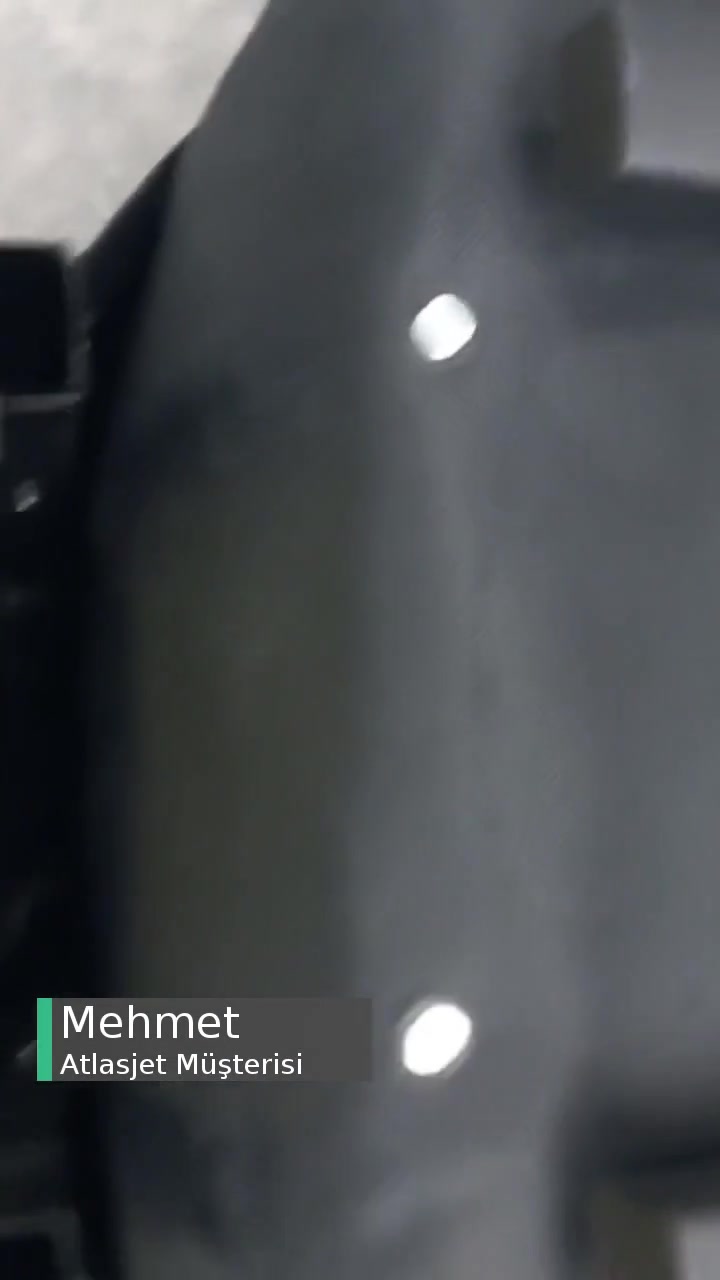 Atlasjet Kırılan İki Valizimin Mağduriyeti videonun kapak resmi