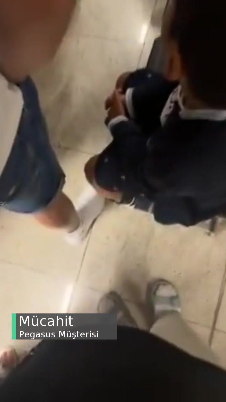 Pegasus Saatinde Kalkmayan Uçağın Üst Üste Rötar Yapması videonun kapak resmi