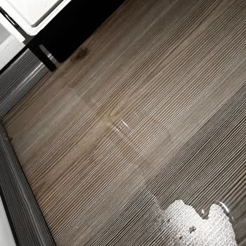 Aldığım Klimanın Hasarlı Çıkması Ve Servis İlgisizliği Mağduriyet Yaşattı