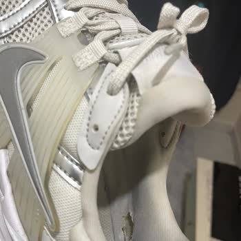 Nike Müşteri Hizmetleri Ayakkabı Değişim Talebime Yanıt Vermiyor