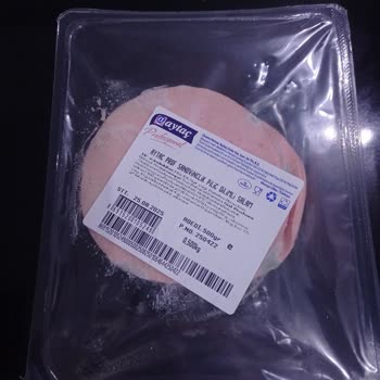 Son Kullanma Tarihi Geçmemiş Salamın Küflü Çıkması