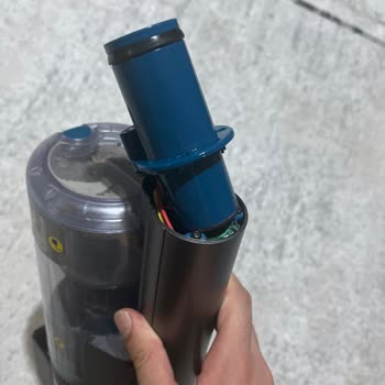 Kısa Sürede Kırılan Philips 8000 Dikey Süpürge Hayal Kırıklığı Yarattı