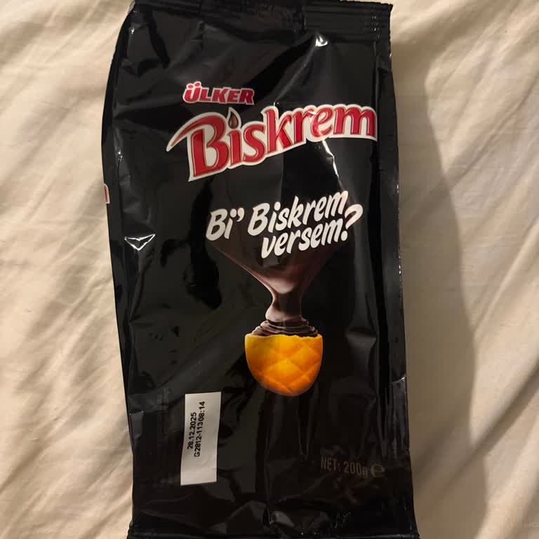 Biskremin Çikolatası Kurumuş Ve Bisküviler Bayat Çıktı