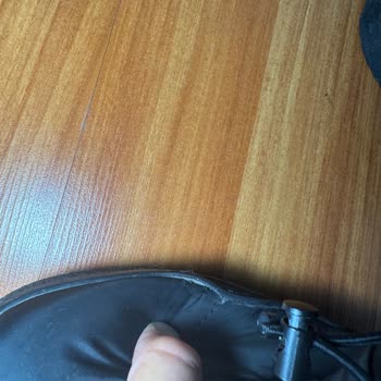 Kısa Sürede Deforme Olan Bot İçin Garanti Kapsamında Çözüm Talebi