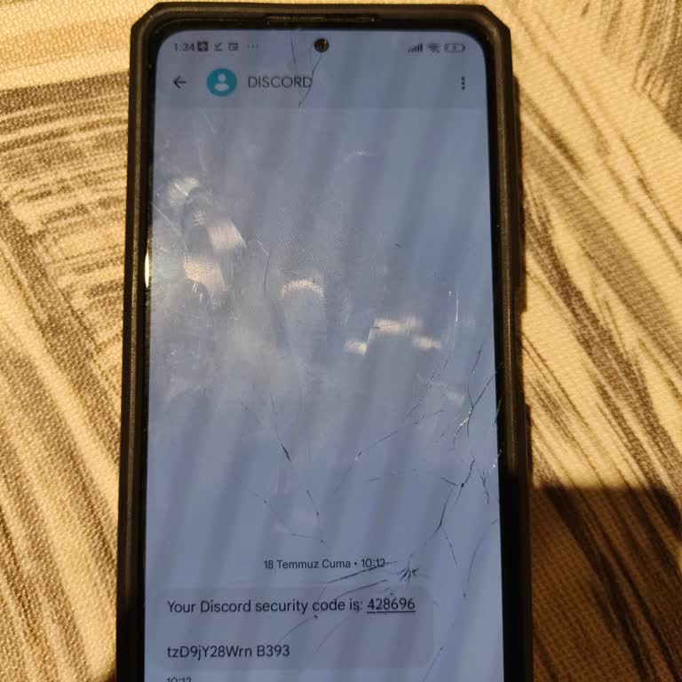 Hiçbir Bağlantım Yokken Discorddan Gelen Doğrulama Kodu Endişelendiriyor