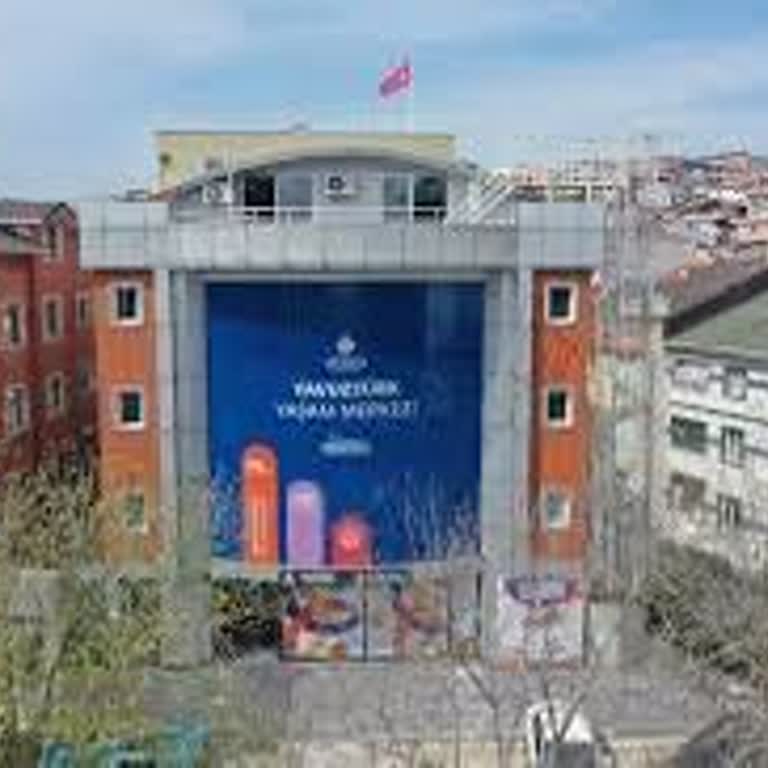 Yavuztürk Yaşam Merkezi Kütüphanesi Hafta Sonu Kapalı, Öğrenciler Mağdur