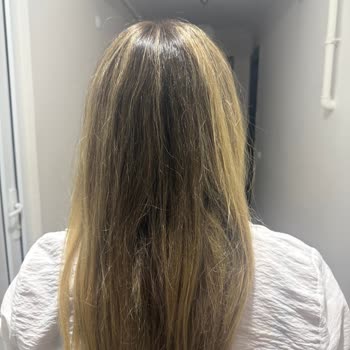 San Kuaför Saçımın Arkası Boyanmamış, Düğün Öncesi Büyük Hayal Kırıklığı Yaşadım