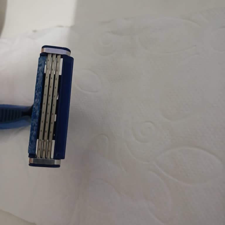 Gillette Blue 3 Tıraş Bıçağı Ters Takılmış Mağduriyetim