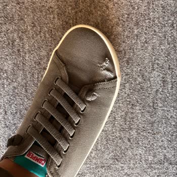 Alüminyum Çerçeve Yüzünden Ayakkabım Yırtıldı Mağaza İlgisiz Kaldı